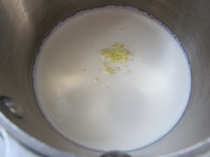 Ginger Steeping in Cream